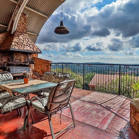 Bed and Breakfast Grace Place Bnb Претория Экстерьер фото